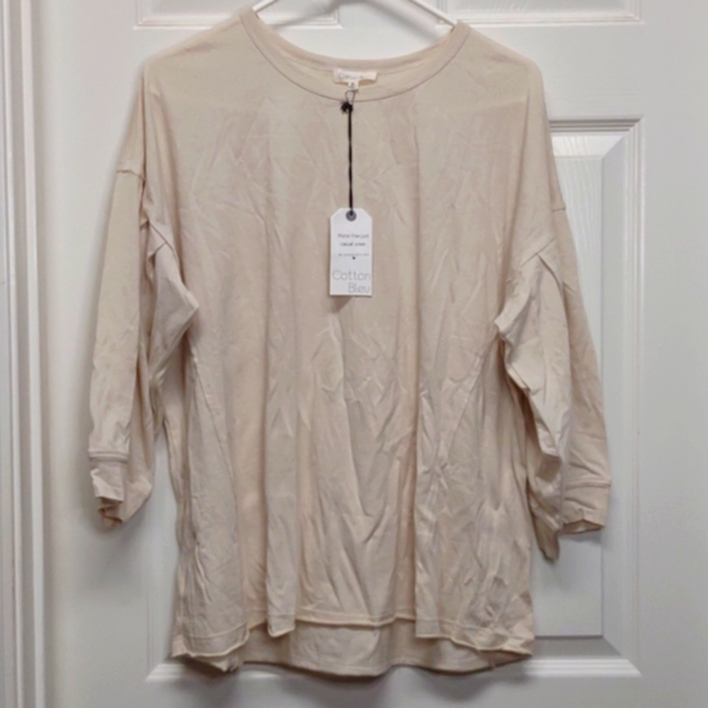Cotton Bleu NWT Pleated Sleeve Casual top, 3/4 sleeves, bubble sleeves